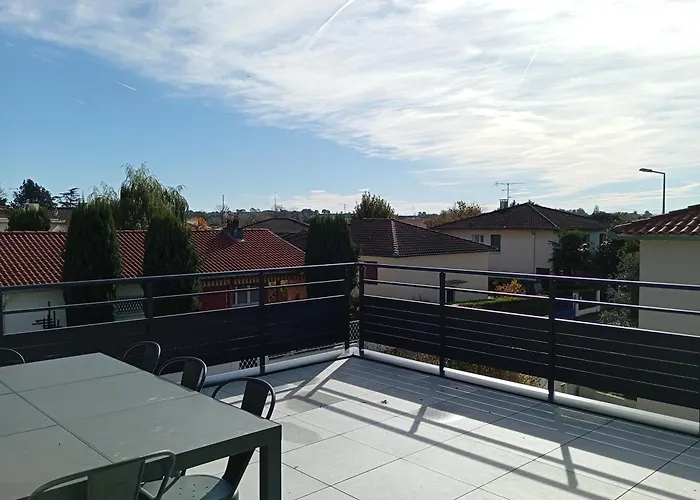 בית נופש La Parenthese De Quint-maison Familiale Et Cozy *